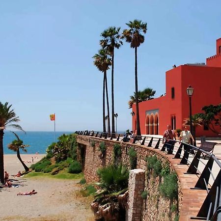 Apartamentos Benalbeach Benalmadena Luaran gambar