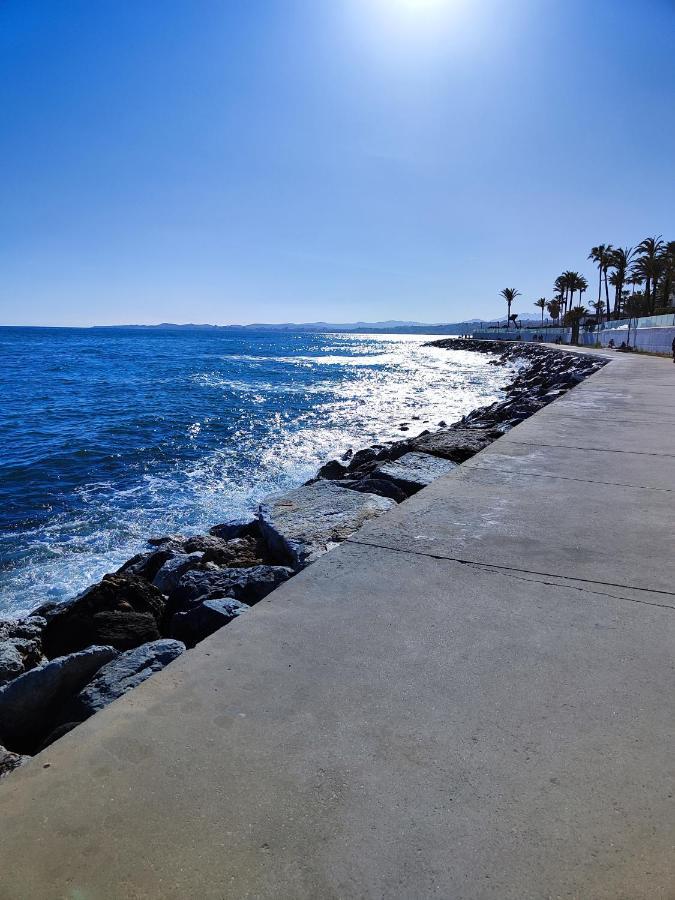 Apartamentos Benalbeach Benalmadena Luaran gambar