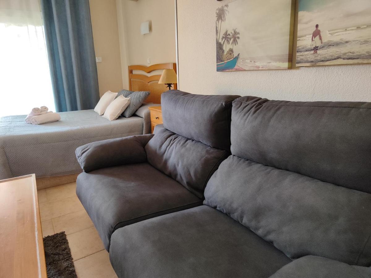Apartamentos Benalbeach Benalmadena Luaran gambar